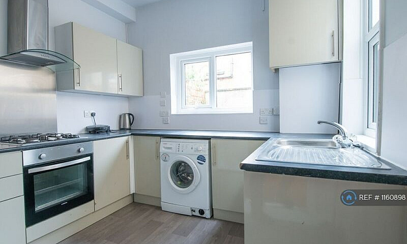1 Bedroom In Adelaid...