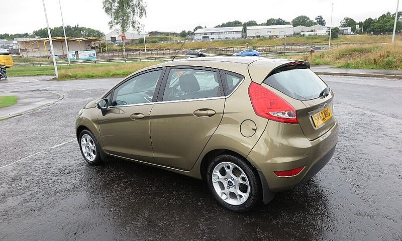 Ford Fiesta 1.2 Zete...