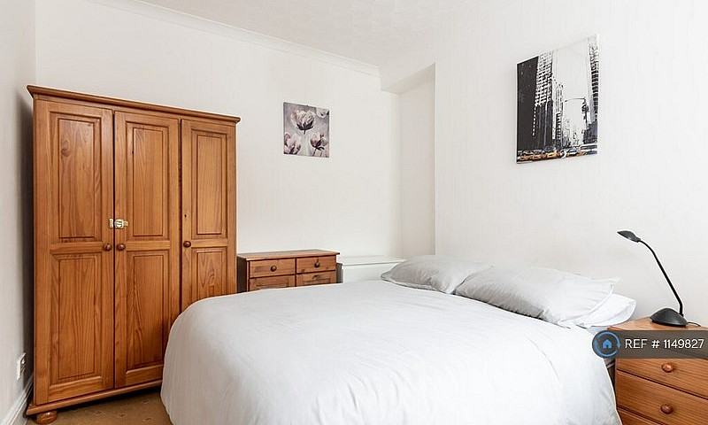 1 Bedroom In Broadwa...
