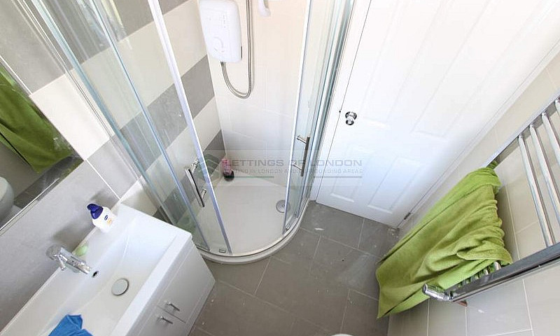 1 Bedroom House In G...