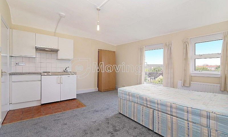 Amazing Studio Flat ...