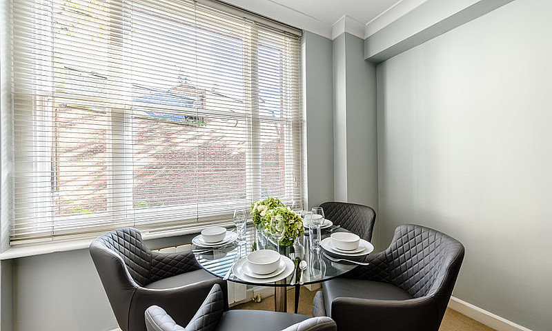 1 Bedroom Flat In Hi...