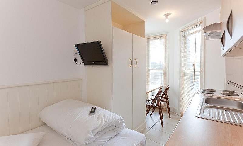 Studio Swiss Cottage...