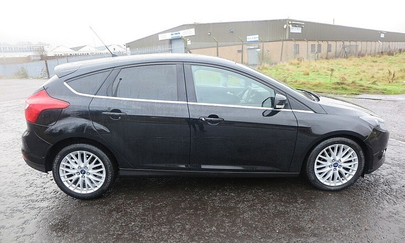 Ford Focus 1.6 Zetec...