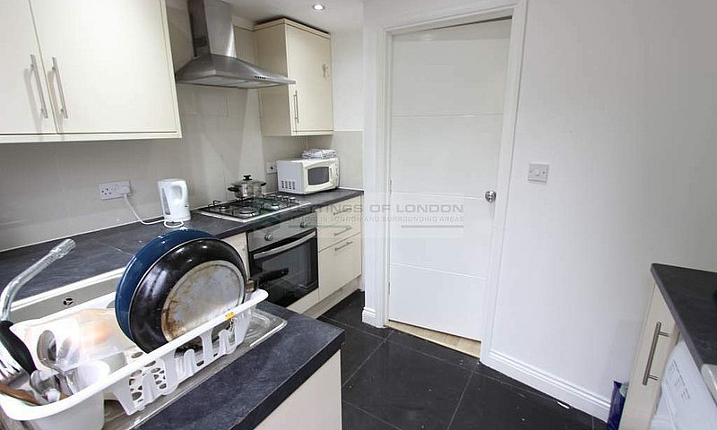 1 Bedroom House In G...