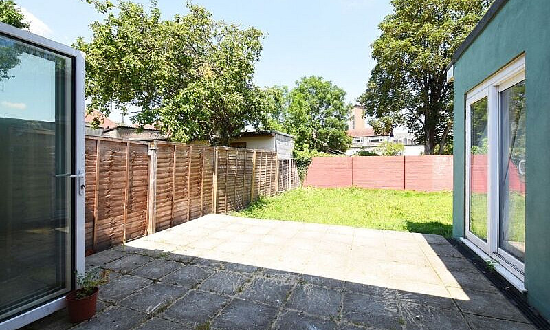 5 Semi Detached Bung...