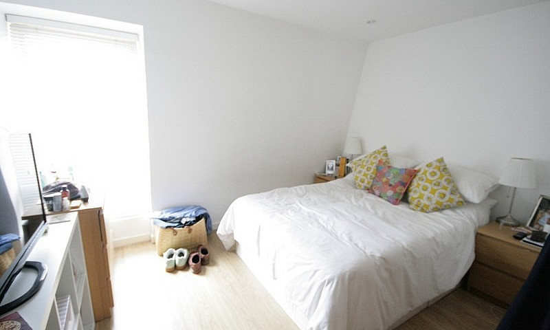 2 Bed Flat -Stockwel...