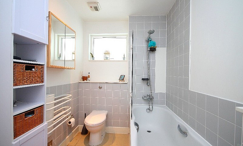 Stunning 3 Bedroom F...