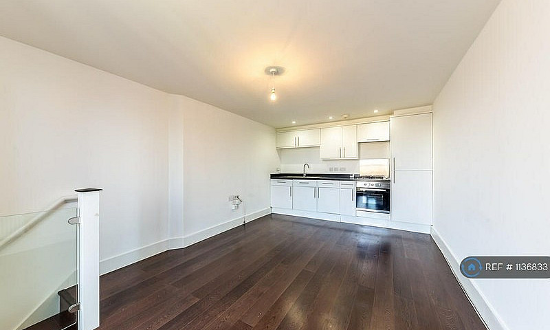1 Bedroom Flat In No...