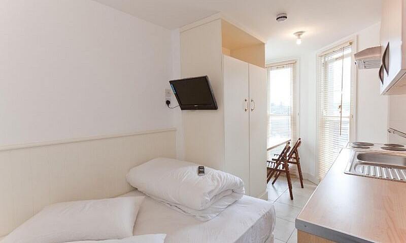 Studio Swiss Cottage...