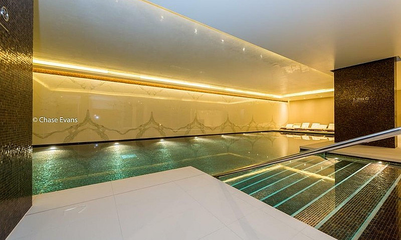 1 Bedroom Flat In Sa...