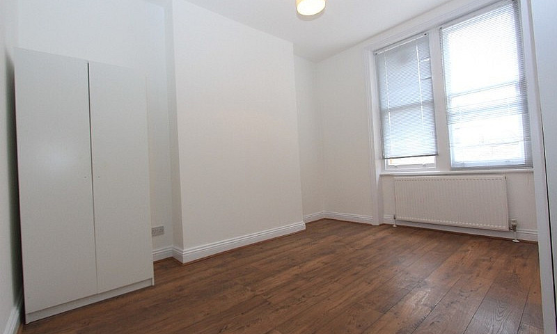 30Tp-Spacious Bright...