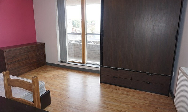 Newly Built 3 Bedroo...