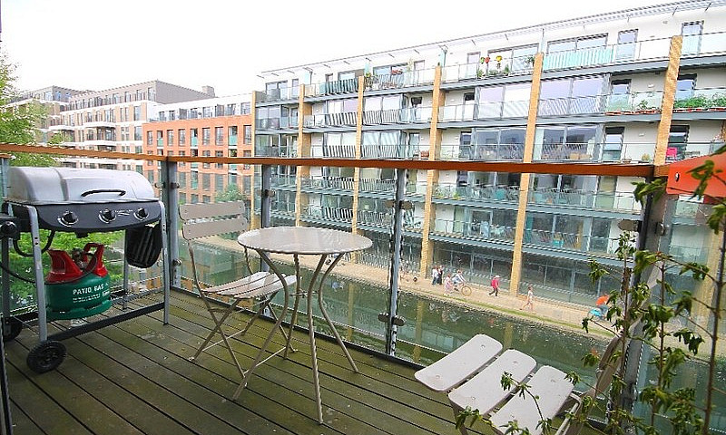 Stunning 3 Bedroom F...