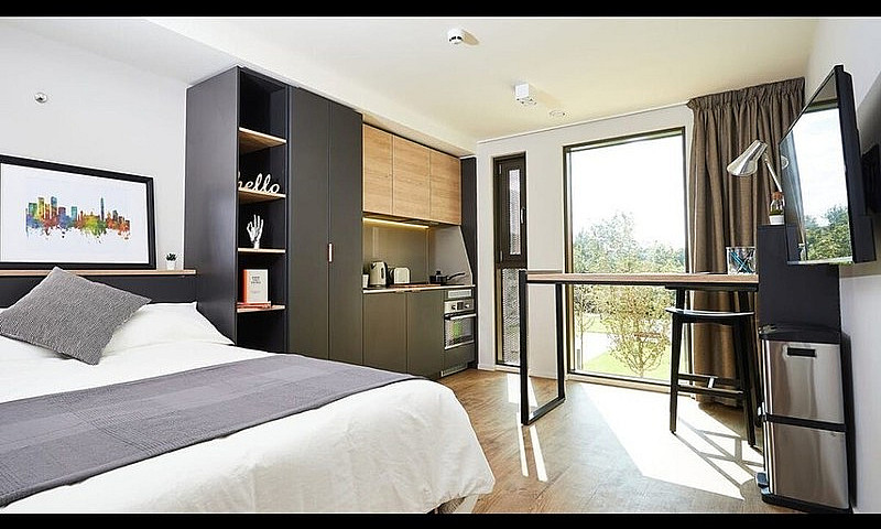 Student Room To Rent...