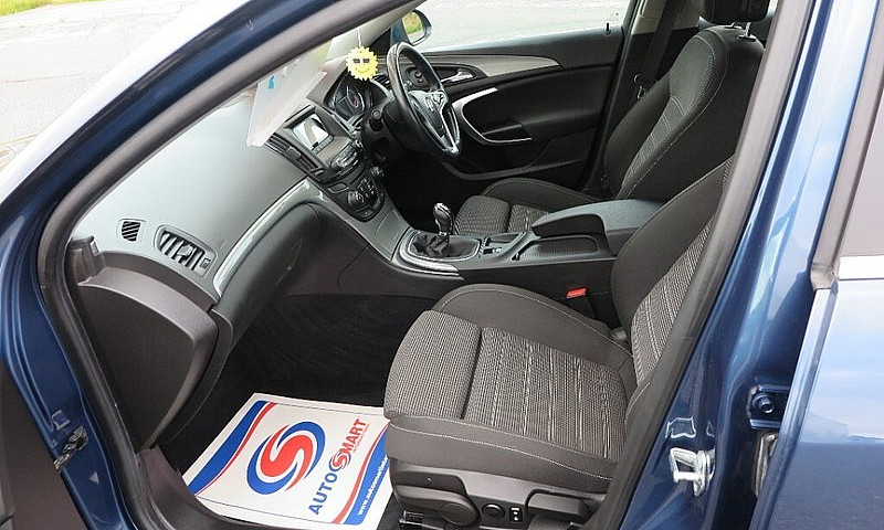 Vauxhall Insignia 2....