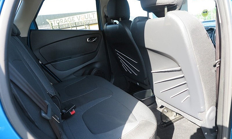 Renault Captur 1.5 D...