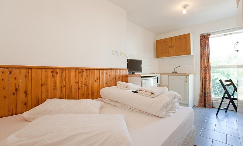 Studio Swiss Cottage...