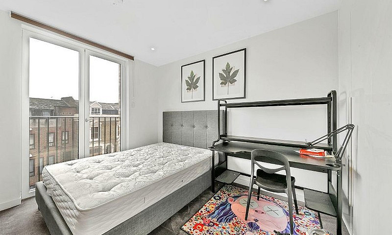 3 Bedroom House In W...