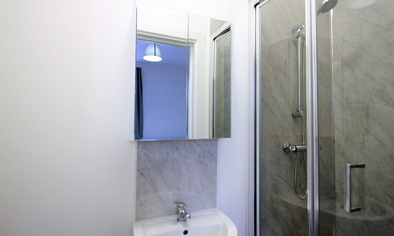 Nw2 - Studio To Rent...