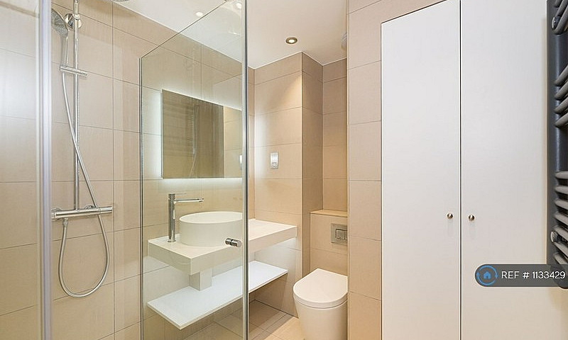 1 Bedroom Flat In Ol...