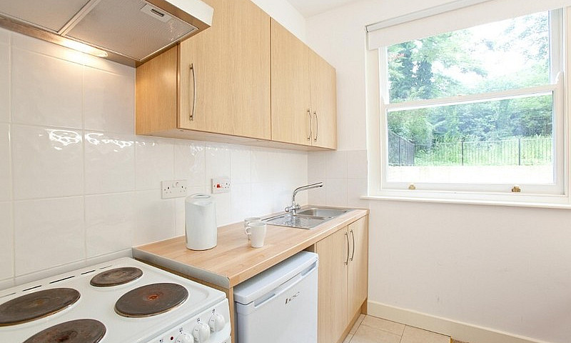 Studio Swiss Cottage...