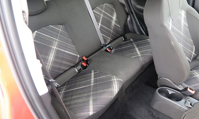 Vauxhall Corsa 1.4 L...