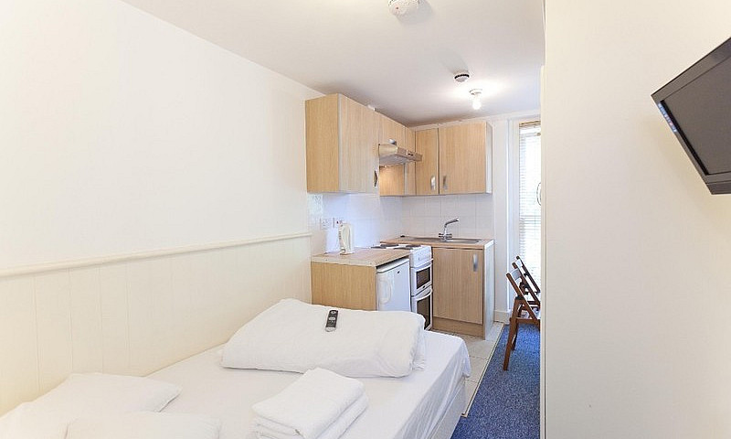 Studio Swiss Cottage...