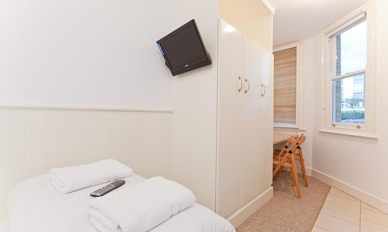 Studio Swiss Cottage...
