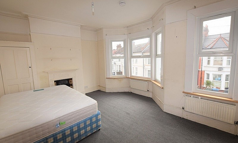 3 Bedroom House In G...