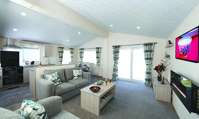 Luxury Park Home Lod...