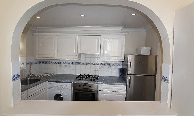 Ph3 – Spacious Brigh...