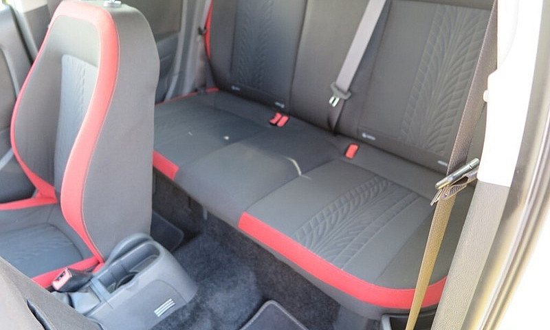 Vauxhall Corsa 1.4 S...