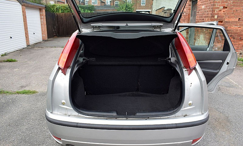 Ford Focus, 32K Mile...