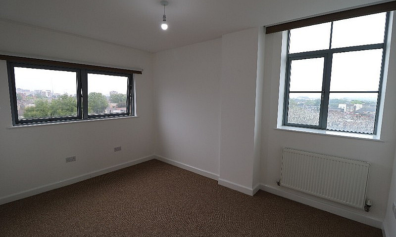 Two Bedroom Flat In ...