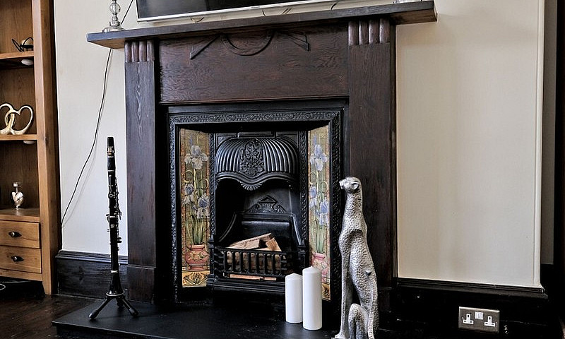 Large 2 Bedroomed Pe...