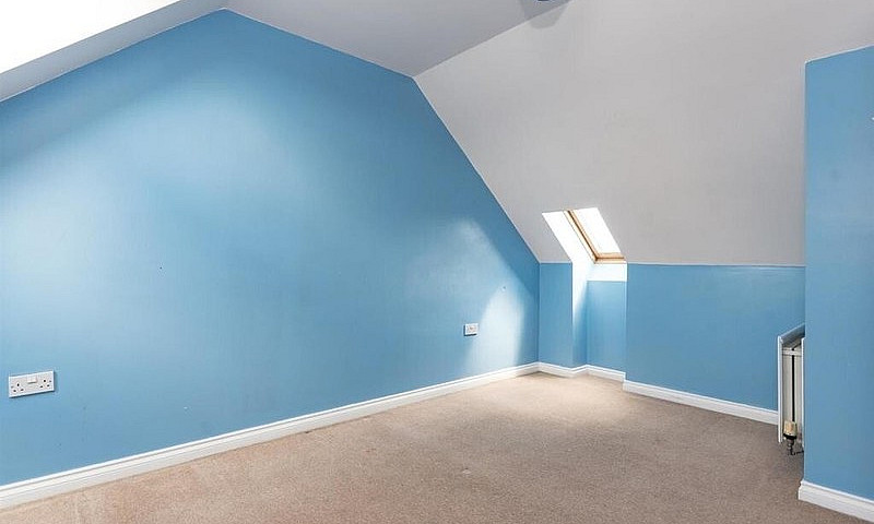 3 Bed Property For R...