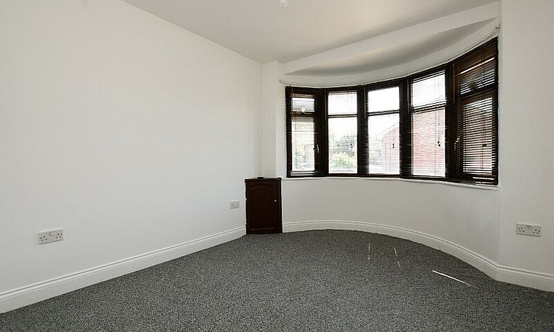 5 Semi Detached Bung...