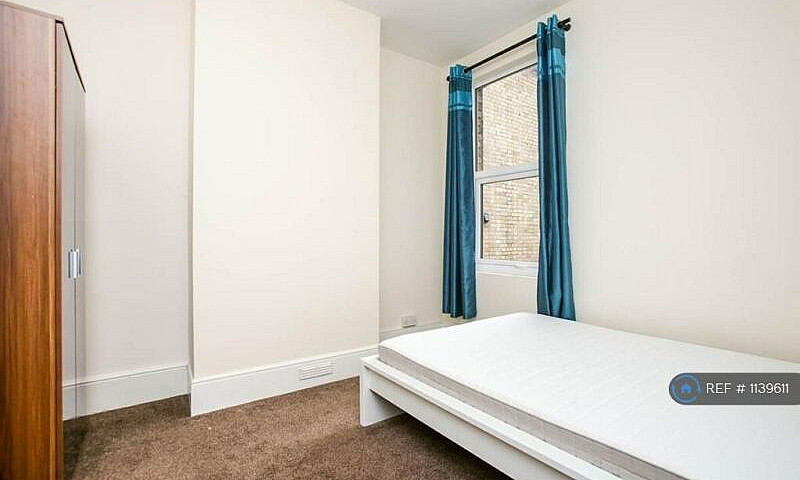 1 Bedroom In Waddon ...