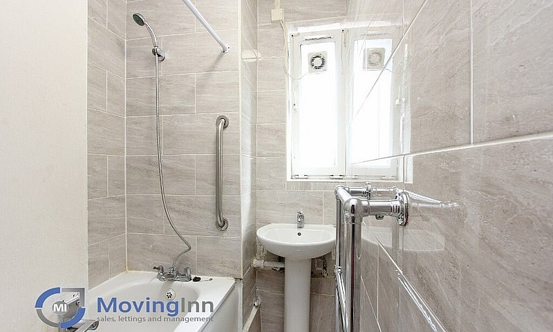 Spacious 2 Bed Purpo...