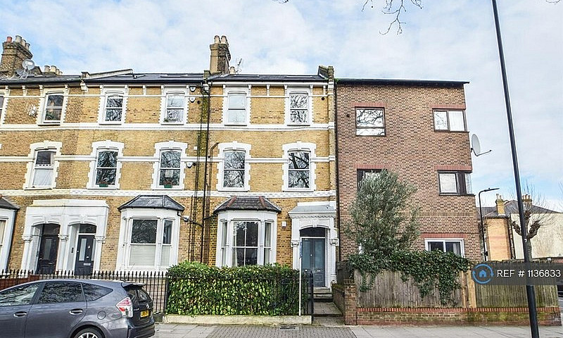 1 Bedroom Flat In No...