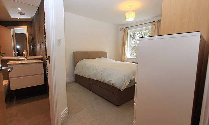 15Wc- Modern 2-Bed/2...