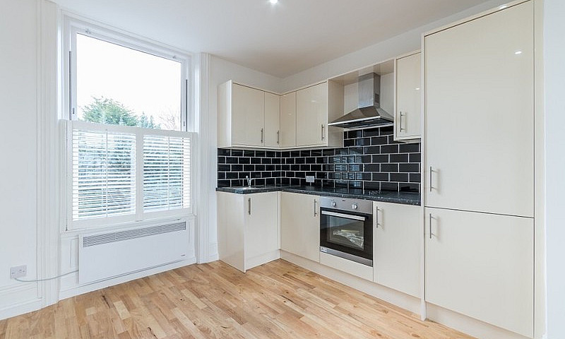 Beautiful 2 Bedroom ...