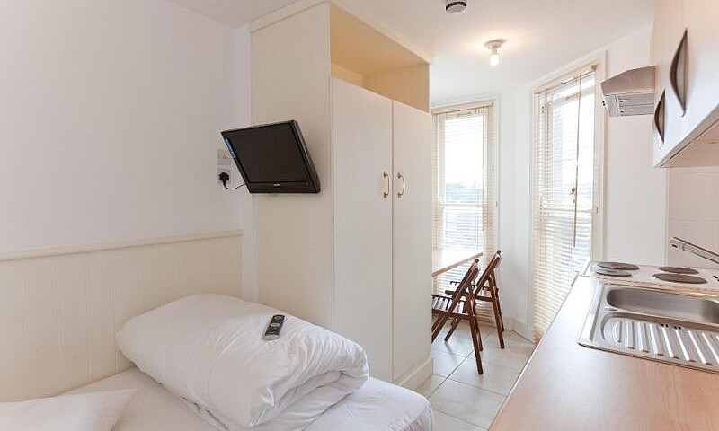 Studio Swiss Cottage...
