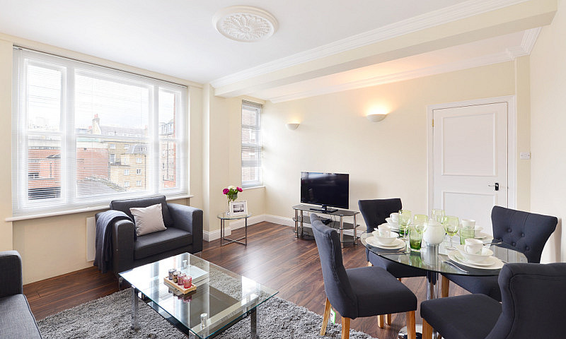 2 Bedroom Flat In Hi...