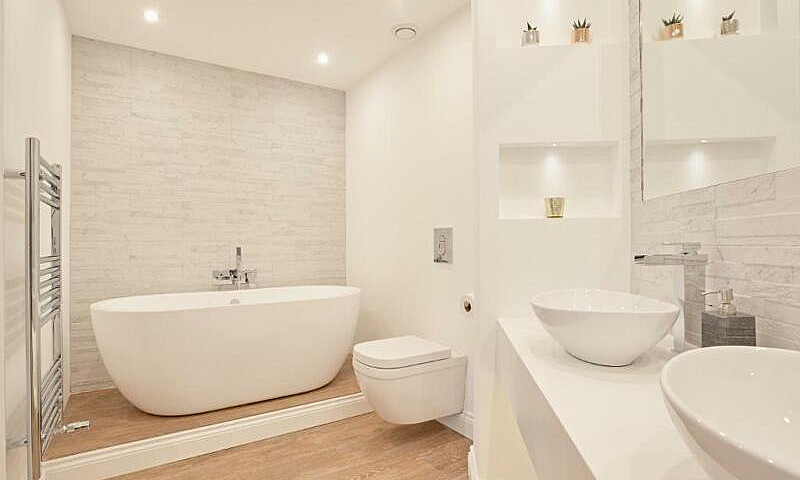 3 Bedroom Flat In Ul...