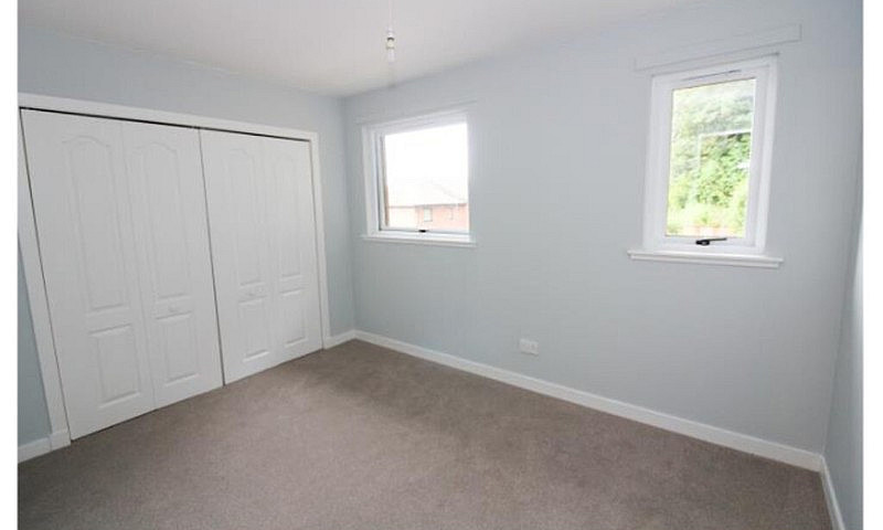 Two Bedroom. 12 Bamf...