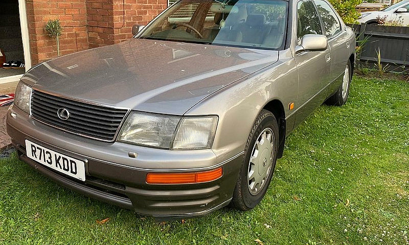 Lexus Ls 400...