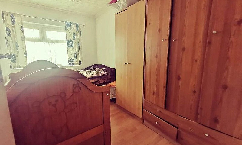 6 Bed Semi Detached ...