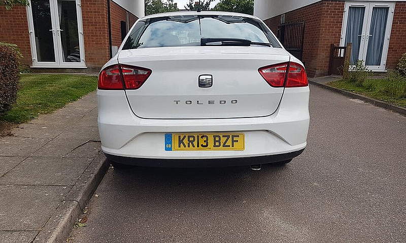 Seat Toledo 2013 Whi...